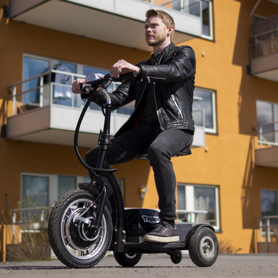 Kolmipyöräinen sähköskootteri Trigger, 500W